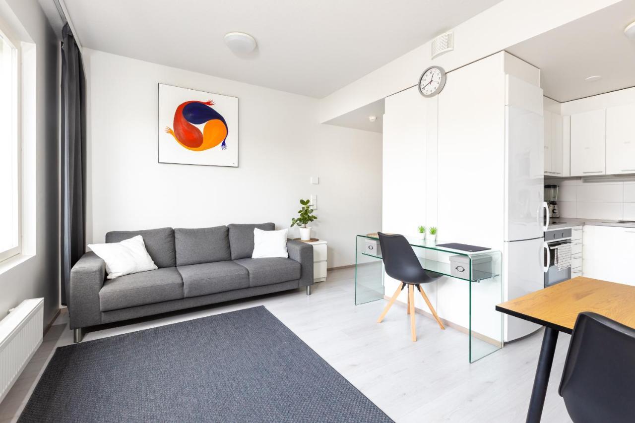 Appartamento Valoisa Parvekkeellinen Kaksio, Oma Parkkipaikka Tampere Esterno foto